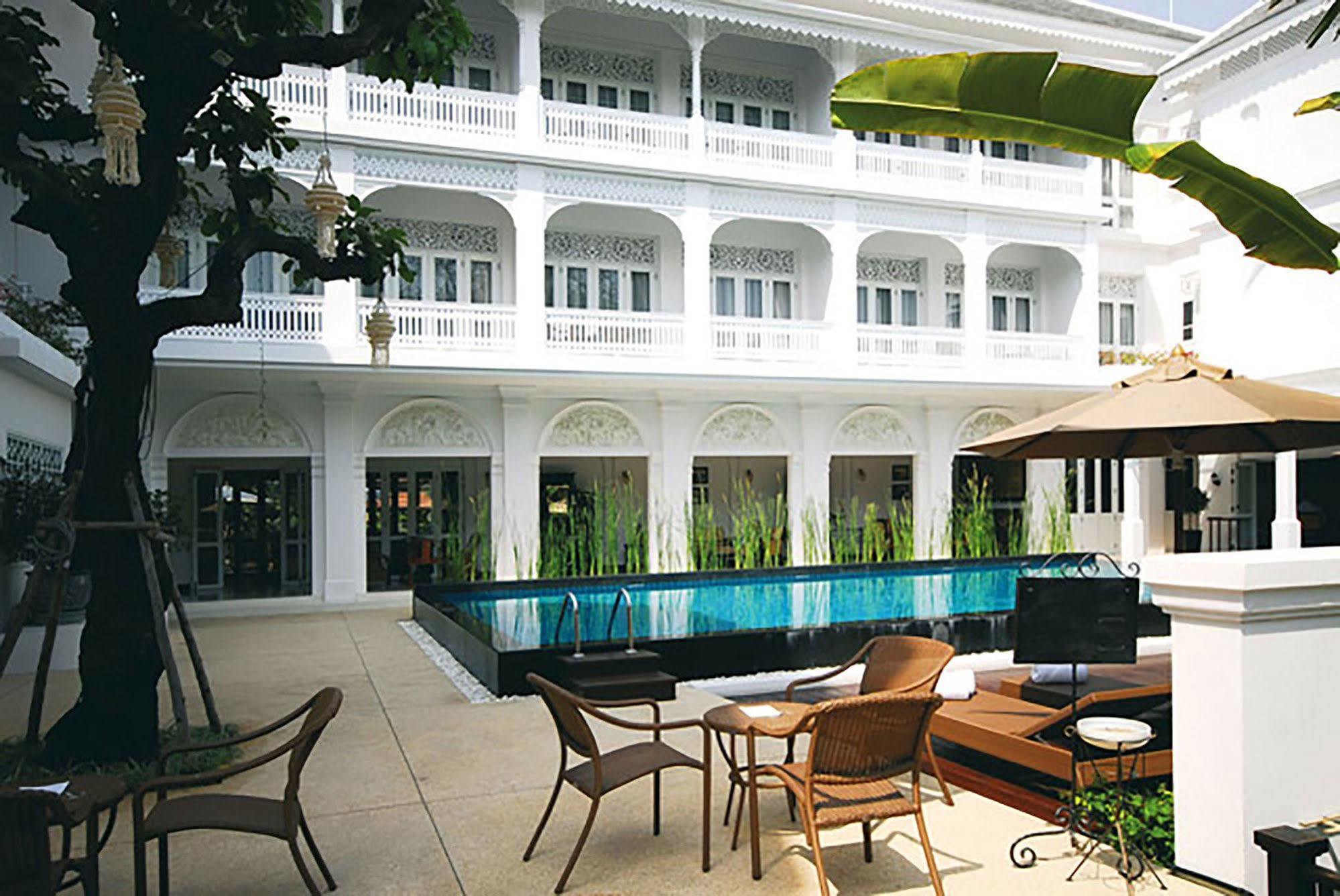 Ping Nakara Boutique Hotel And Spa Chiang Mai Exteriör bild