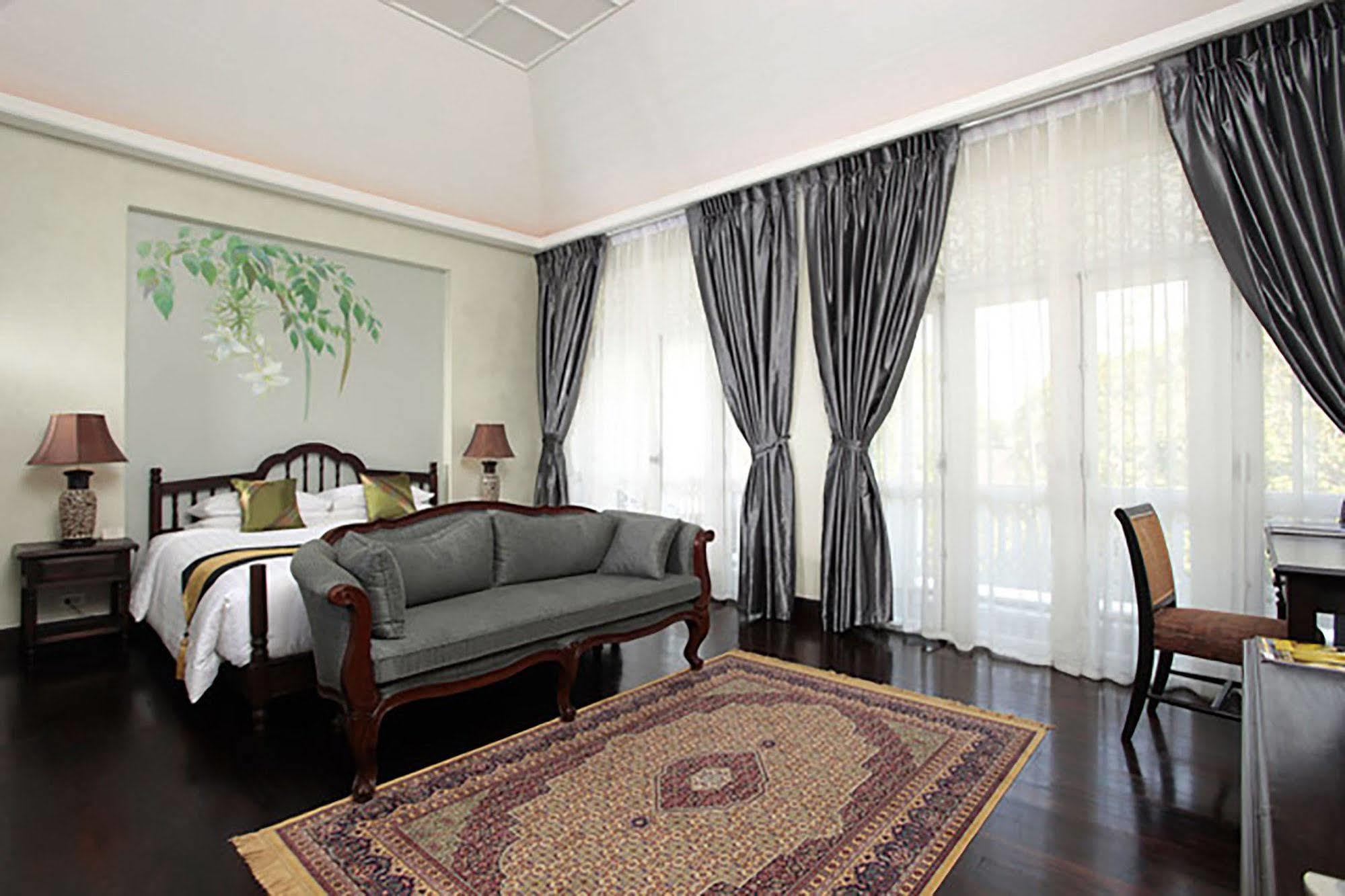Ping Nakara Boutique Hotel And Spa Chiang Mai Exteriör bild